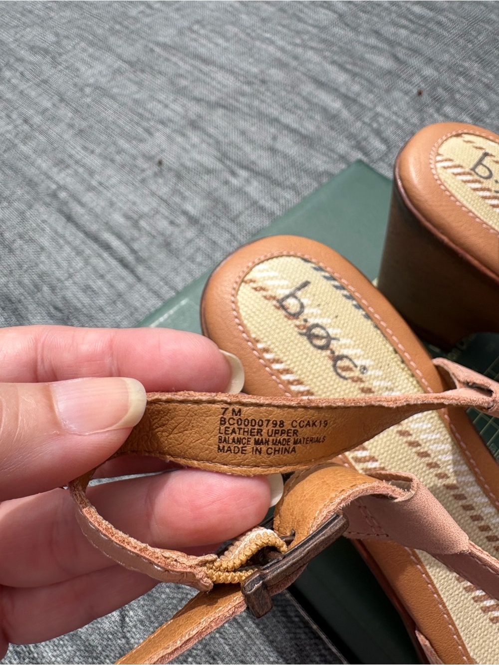 b.o.c. Sandals in Blush Pink - Picture 2 of 5